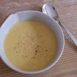 American Butternutkurbissuppe with Corn Appetizer