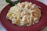 American Linguini With Scallops and Herb Cream Dinner