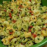 Australian Tortellini Salad with Peas and Tomatoes Appetizer