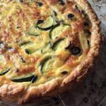 American Quiche with Courgettes and Olives Appetizer