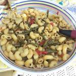 Italian Pasta with Beans and Tomatoes Appetizer