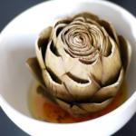 Canadian Steamed Artichokes With Oil and Vinegar Dinner