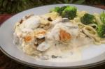 American Chicken Breasts in Sour Cream With Mushrooms 1 Dinner
