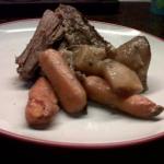 American Moms Roast with Carrots and Potatoes crock Pot BBQ Grill
