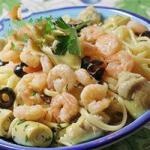 American Linguine with Prawns Artichokes and Black Olives Appetizer