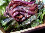 American Red Lettuce With Balsamic Onions Appetizer
