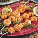 American Tangy Shrimp and Scallops Dinner