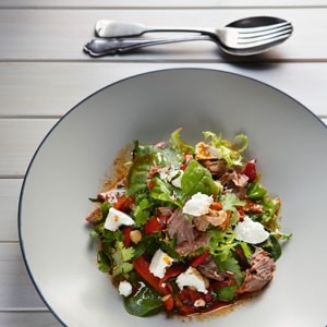 American Lamb Salad with Spinach Goats Cheese and Chickpeas Appetizer