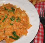 American Bow Tie Pasta With Roasted Red Pepper and Cream Sauce Dinner