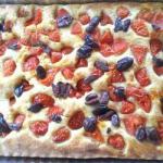 Italian Loaf Barese to Tomatoes and Olives Appetizer