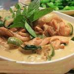 Thai Thai Chicken Curry and Aubergines Appetizer