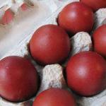 Russian Eggs Dyed with Layers of Onion Appetizer