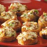 Almondbacon Cheese Crostini recipe