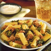 Italian Rigatoni with Broccoli Rabe and Sausage Dinner