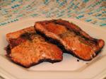 Salmon Steaks In Red Wine En recipe