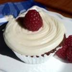 British British Lemon Cupcakes with Raspberry Dessert