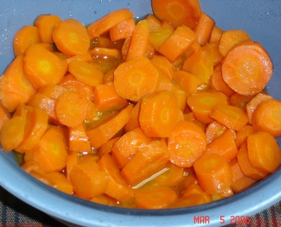 American Ovenbaked Tender Carrots Appetizer