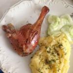 German Roast Duck with Apples Dinner