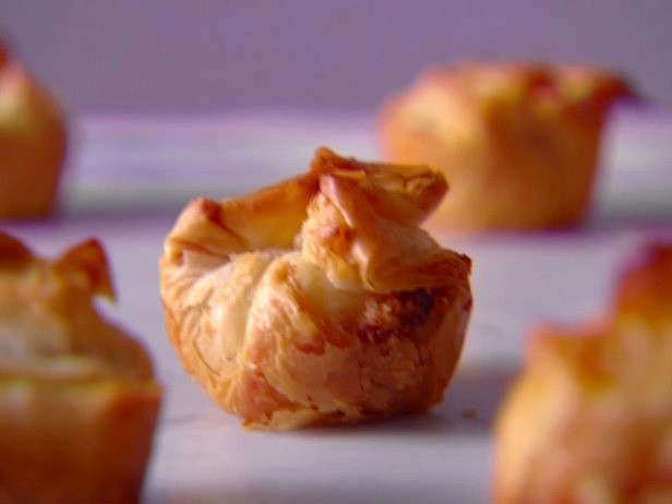 Canadian Crispy Cheesefilled Phyllo Bites Dessert