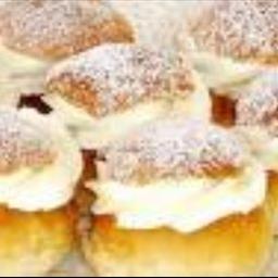 Swedish Semlor-lenten Cream Buns Dessert
