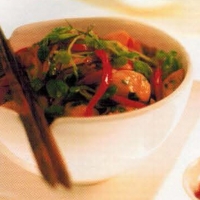 Chinese Chicken Stir-fry With Snow Pea mangetouti Sprouts Dinner