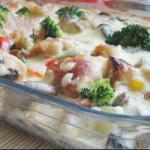 Canadian Casserole with Chicken and Vegetables Dinner