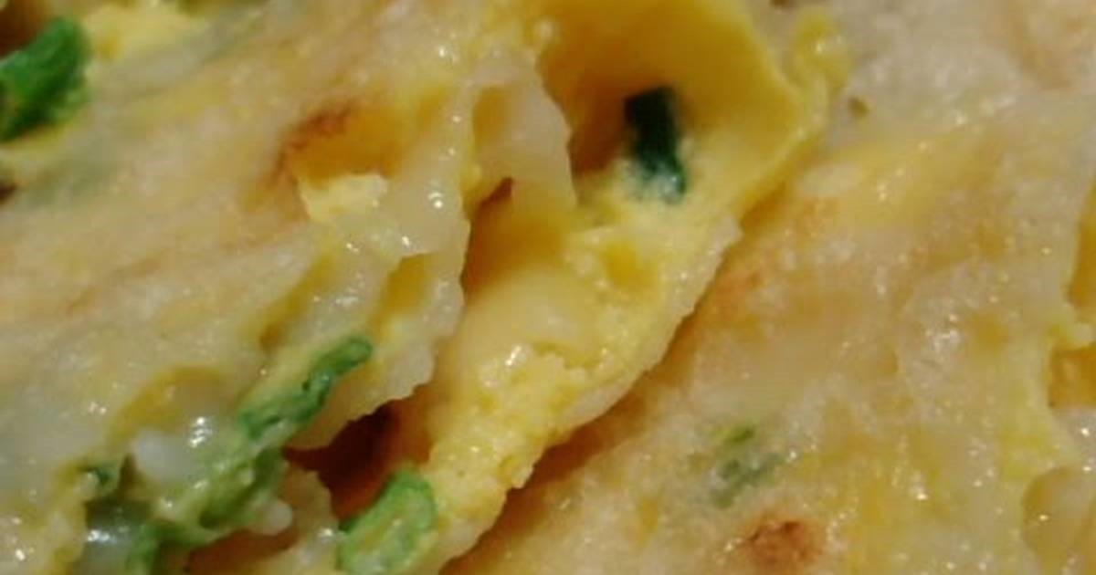 Taiwanese Taiwanese Danbingstyle Breakfast Crepe with Egg and Flour 1 Appetizer