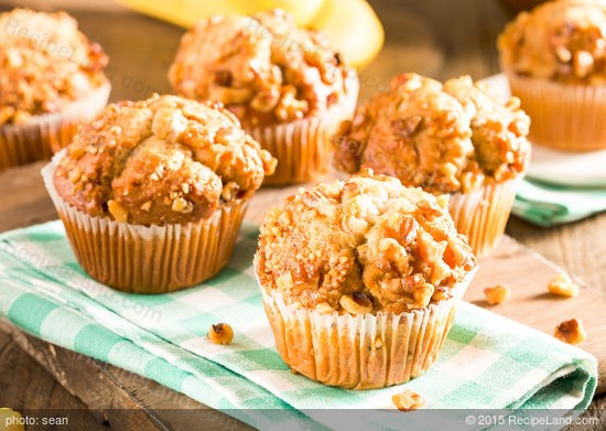 Canadian Applesauce Bran Muffins 3 Dessert