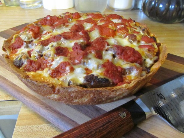 American Chicago Style Deepdish Pizza Dessert