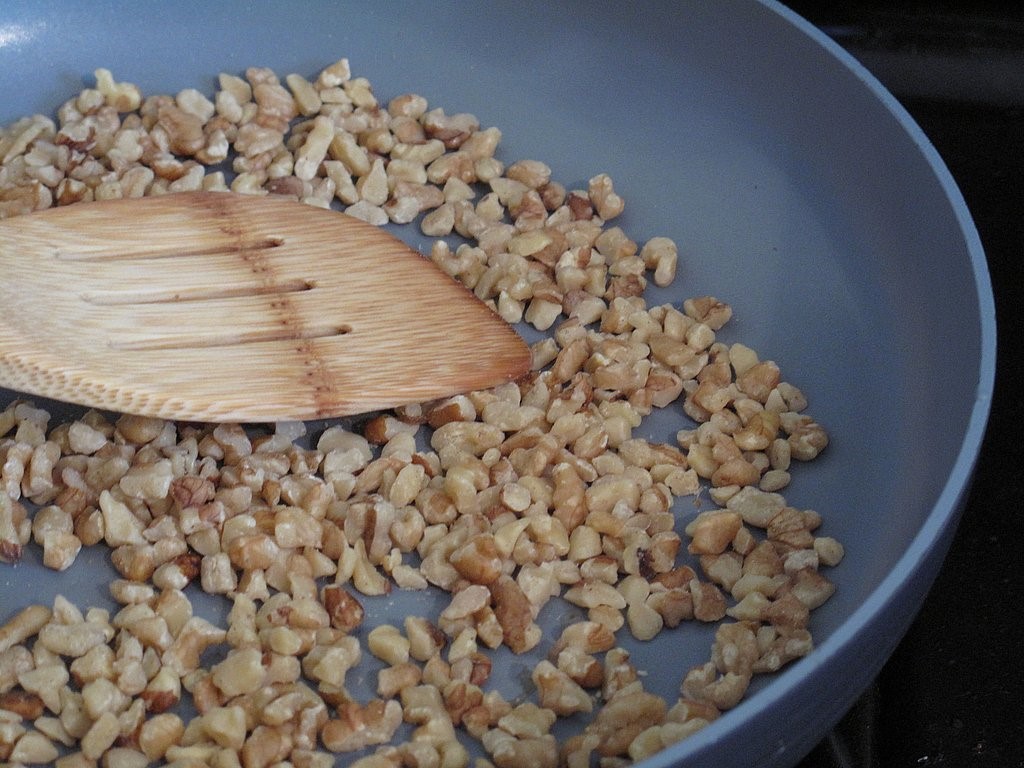 American Ridiculously Easy Maple Walnut Ice Cream Dessert