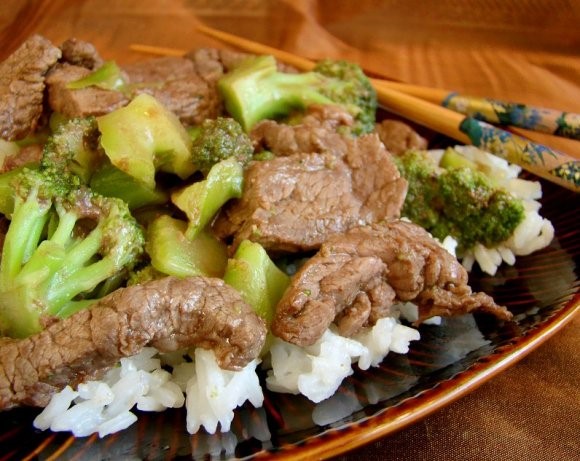 Chinese Chinese Beef and Broccoli Appetizer