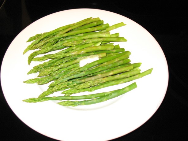 British Simple Not Mushy Asparagus Appetizer