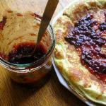 Canadian Spicy Plum Jam Dessert