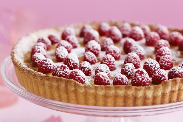 American Raspberry and Custard Tart Recipe Dessert