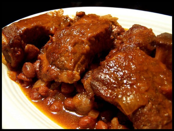 American Spicysweet Ribs and Beans Crock Pot Dinner