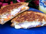 American Easy Spicy Veggie Grilled Cheese Appetizer