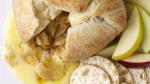 American Baked Brie with Caramelized Onions Recipe Appetizer