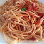 American Spicy Noodles with Tomato Sauce Appetizer