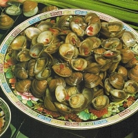 Chinese Clams in Yellow Bean Sauce Appetizer