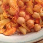 Arabic Cauliflower with Chickpeas in Tomato Sauce Appetizer