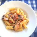 American Pasta with Meat Sauce of Cuttlefish Appetizer