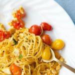 American Noodles with Ricotta and Tomato Appetizer