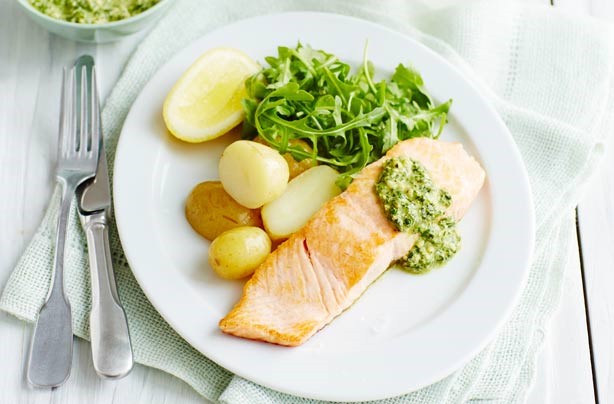 American Salmon Fillets with Minty Pesto Dinner