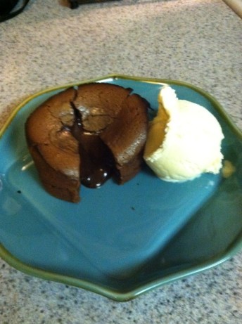 American Molten Lava Cakes 2 Dessert