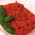 Italian Simple Sauce of Tomato and Basil Dinner