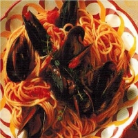 Italian Tomato Mussels On Spaghetti Dinner