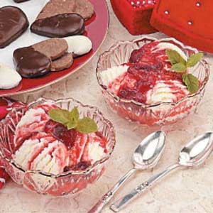 Canadian Rubyred Strawberry Sauce Dessert