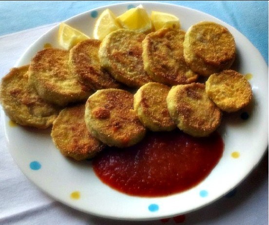 American Spicy Fried Eggplant aubergine in Cornmeal Dinner