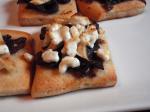 American Caramelized Onion Pear And Goat Cheese Pizzas Appetizer