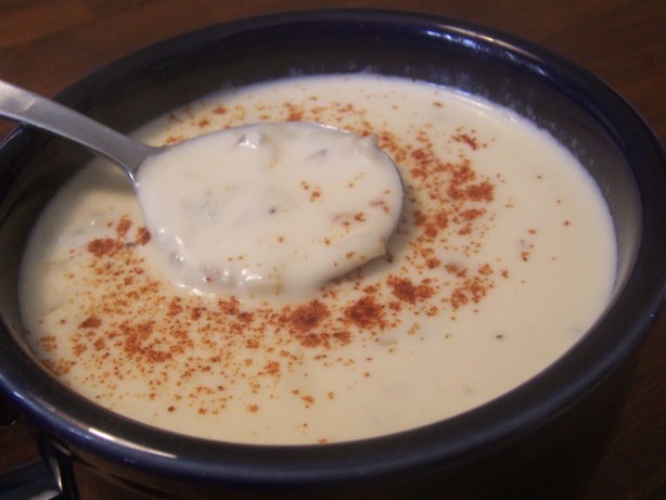 American Creamy Clam Bisque Appetizer